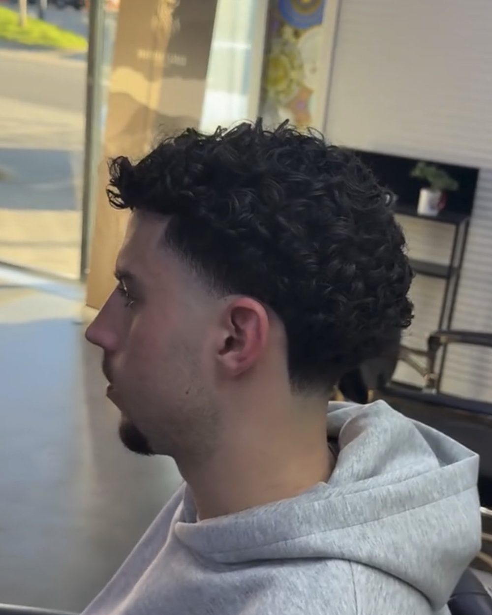 Strakke korte cut met high skin fade - SJDEBARBER Rotterdam